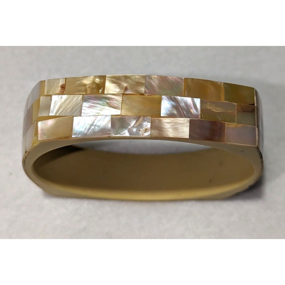 Vintage Inlaid Shell Bangle Bracelet